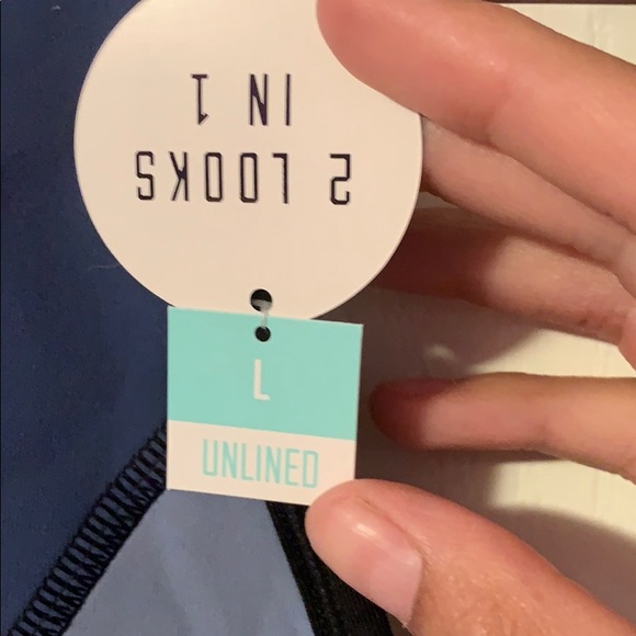 PINK unlined sports bra - Picture 3 of 4